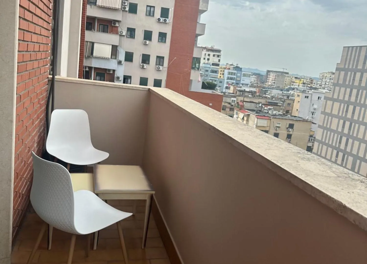 Aksi Home - Tirana Center Dedicated Workspace Appartamento